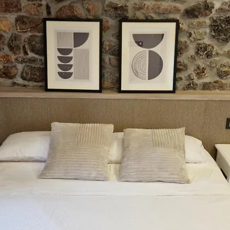 Entrellusa - At-1482-as *